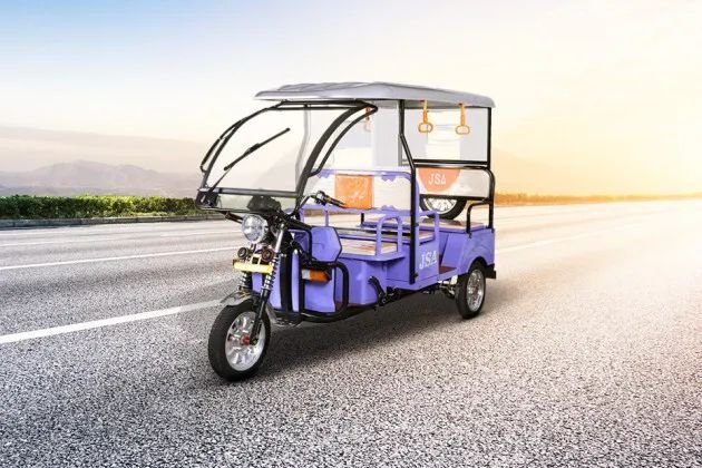 2026 Ghaziabad Battery Rickshaws: Eco-Charge & Book Now!
