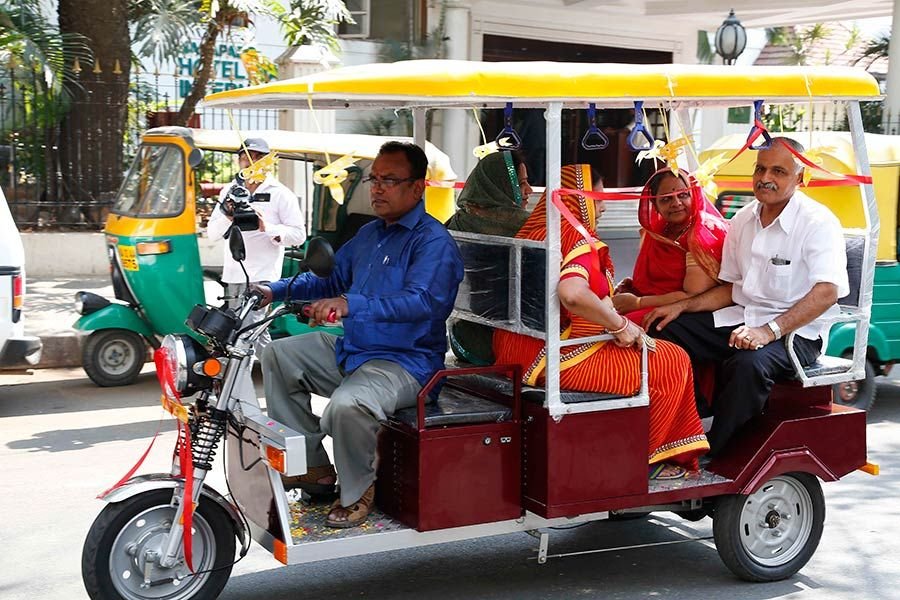 Top Battery Operated Rickshaws in Ghaziabad Guide